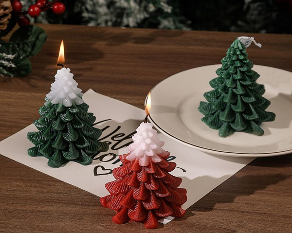 Christmas tree scented candles